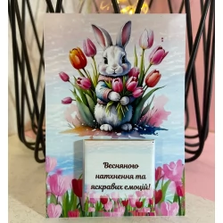 Листівка з шоколадкою на 8 березня в асортименті (10 на 7 см)